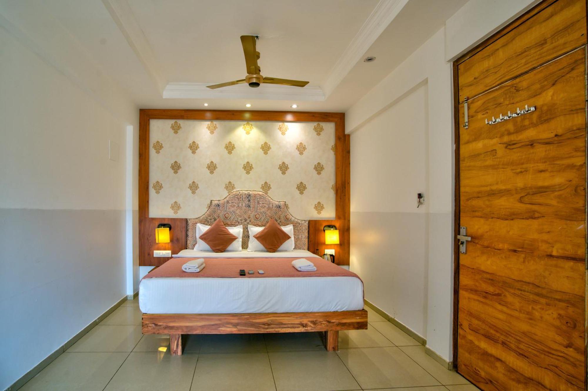 Hotel Sea Sapphire ,Calangute Kültér fotó